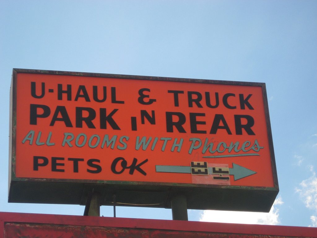 U-haul & Truck (13869438634)