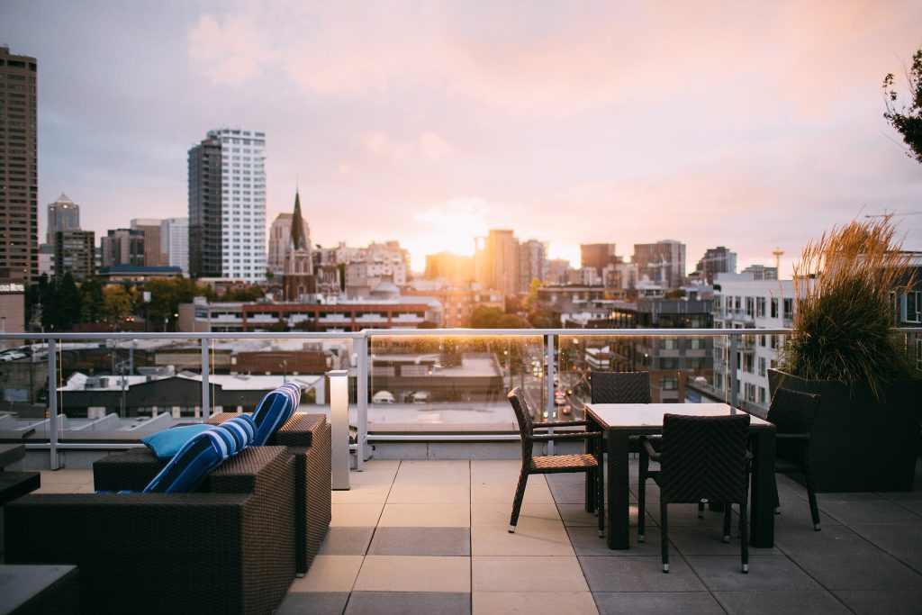 Rooftop (Unsplash xQWLtlQb7L0)